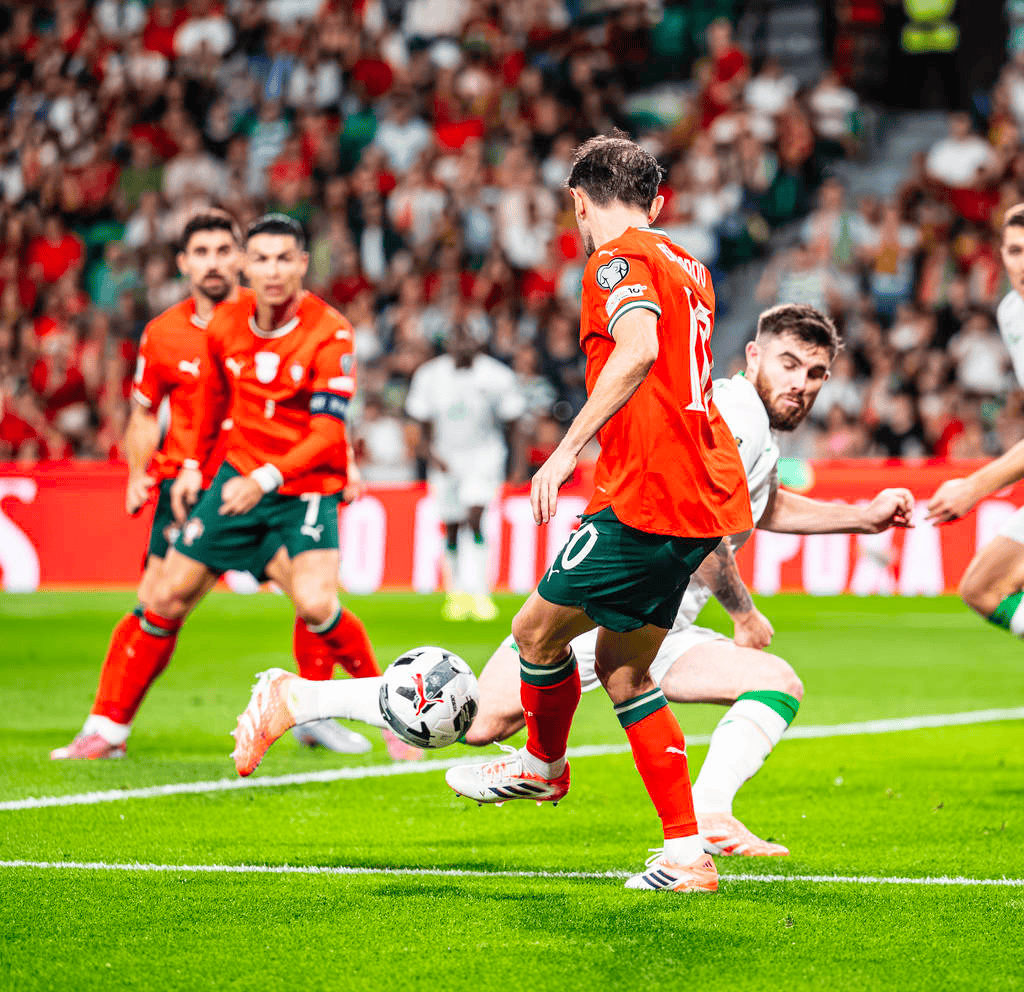 开云注册入口-包含国际比赛日葡萄牙体育单刀错失：欧冠节点到来，媒体盛赞，赛程密集仍需轮换的词条